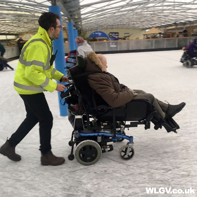 Ice Skating: Super SEND & Wheelchair Skating - Image 5