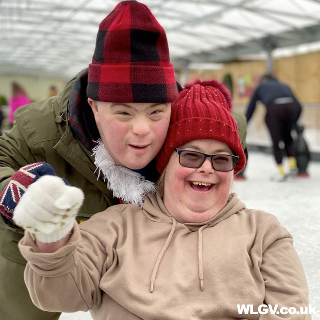 Ice Skating: Super SEND & Wheelchair Skating - Image 4