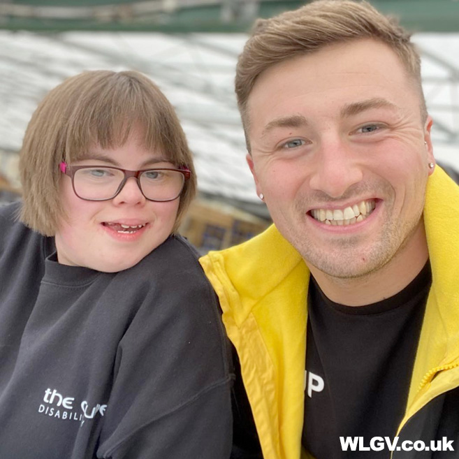 Ice Skating: Super SEND & Wheelchair Skating - Image 6